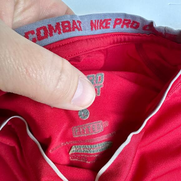Nike Pro Combat Red Drifit Fitted Tee - Men's Large - Picture 6 of 9